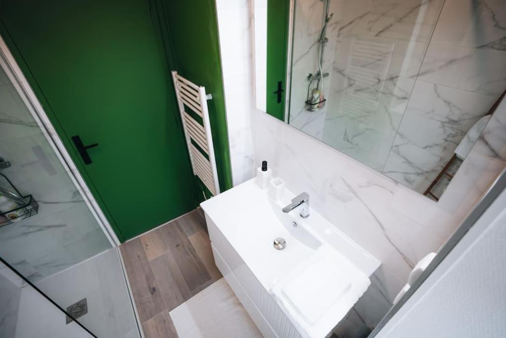 Le Bertrand • Le Raffinement En Coeur De Ville Châteauroux Zewnętrze zdjęcie
